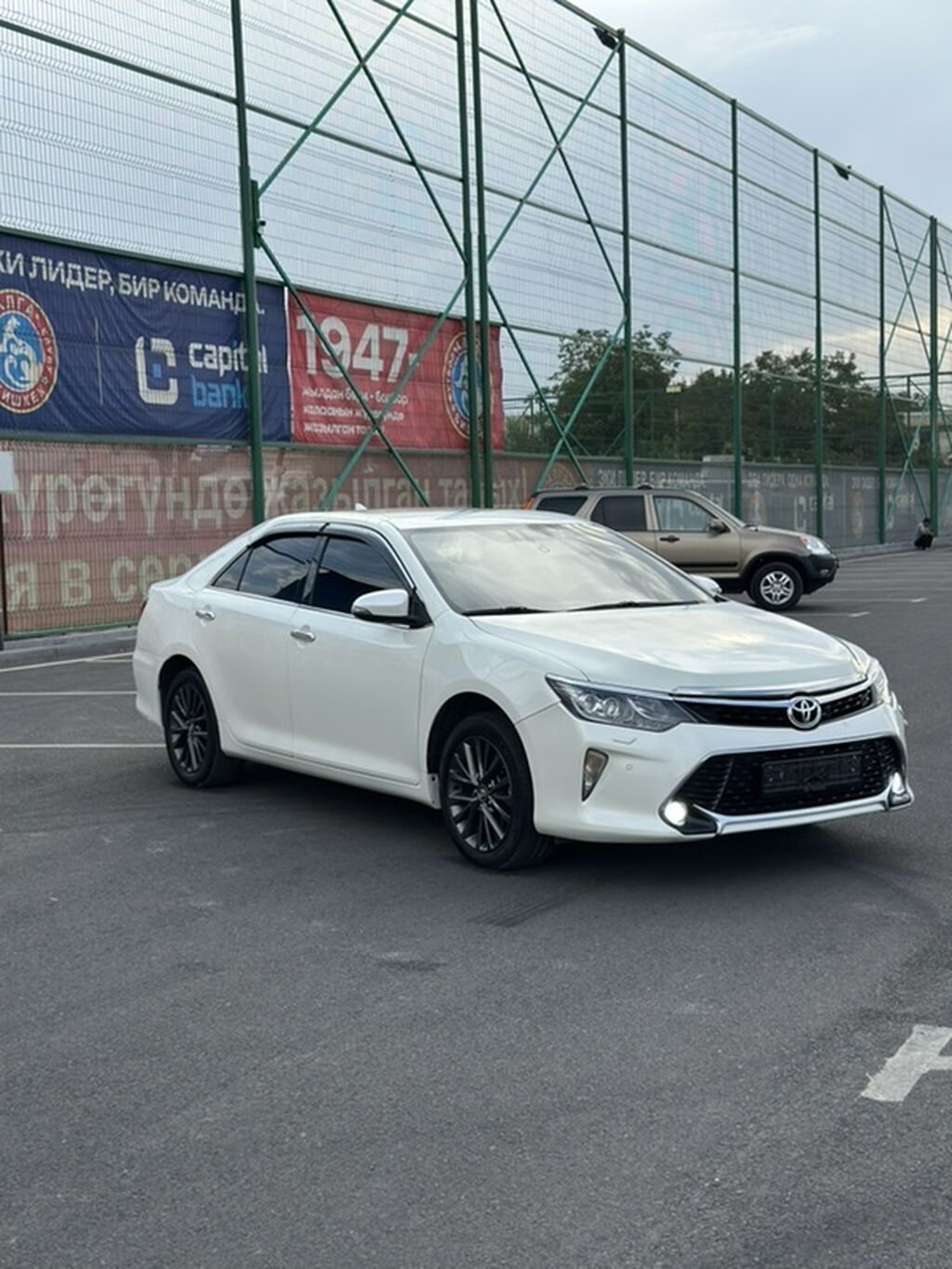 Toyota Camry: 2017 г., Бензин, Седан: фото 3
