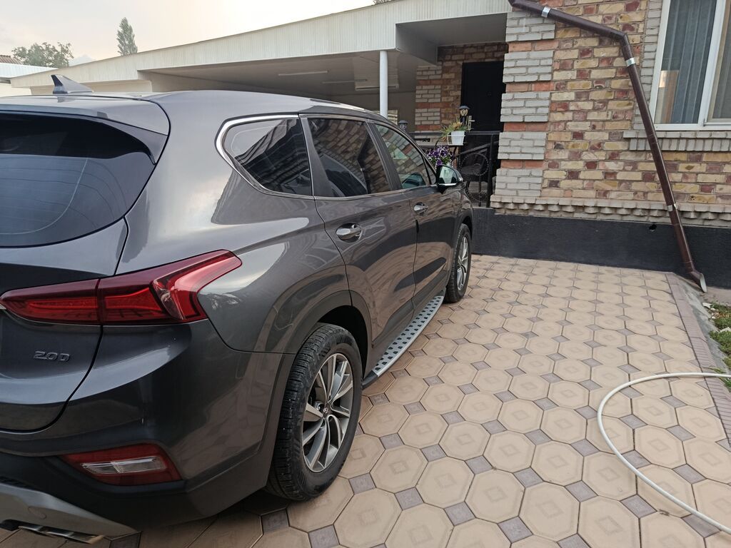 Hyundai Santa Fe: 2019 г., 2 л, Автомат, Дизель, Кроссовер: фото 7