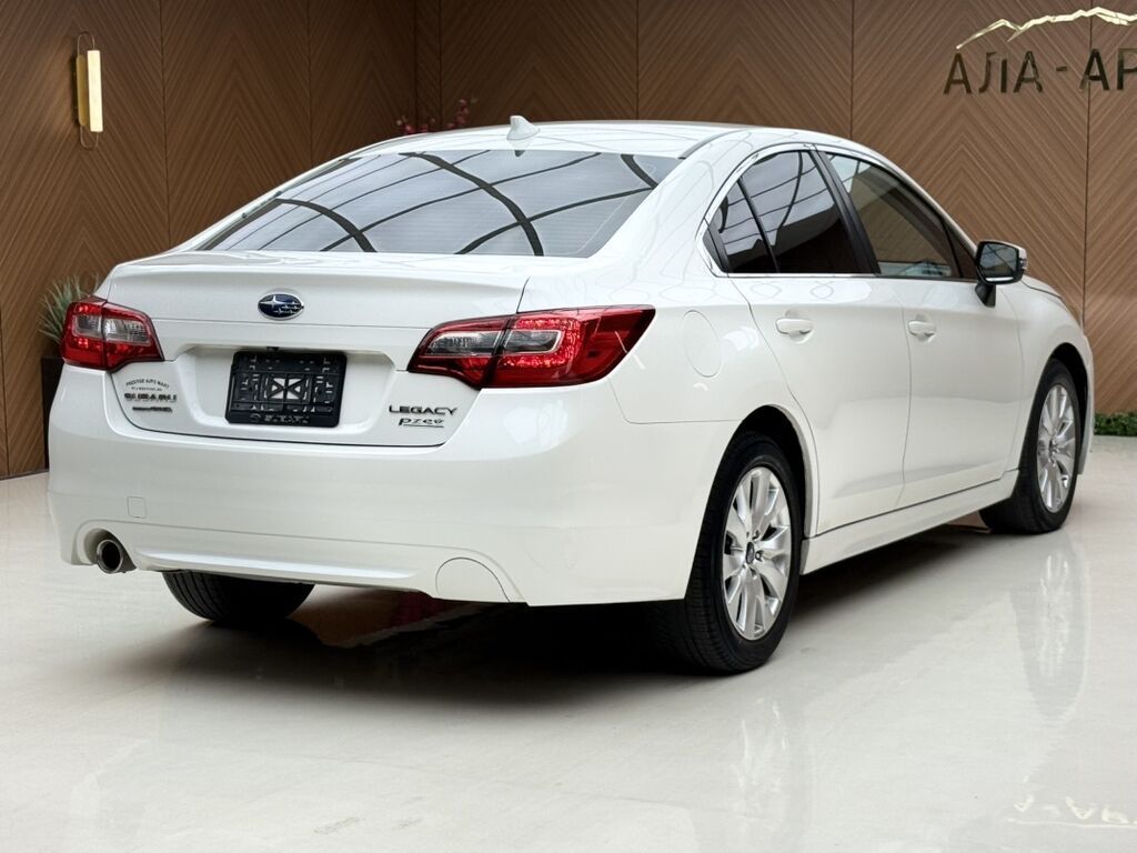 Subaru Legacy: 2017 г., 2.5 л, Вариатор, Бензин, Седан: фото 3