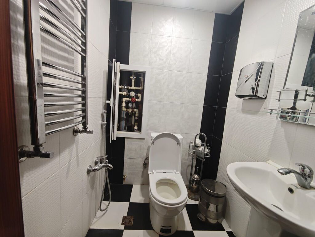 Yasamal rayonu, İnşaatçılar metrosunun yaxını, ATS yanında, yeni