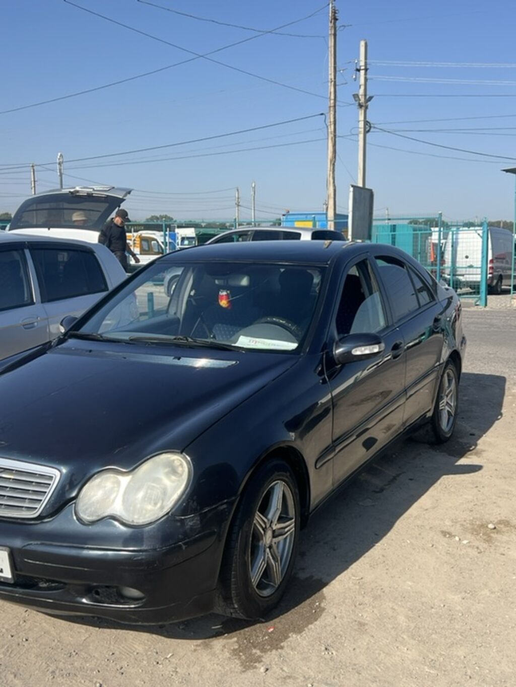 Mercedes-Benz C-Class: 2002 г., 2 л, Механика, Бензин, Седан: фото 5