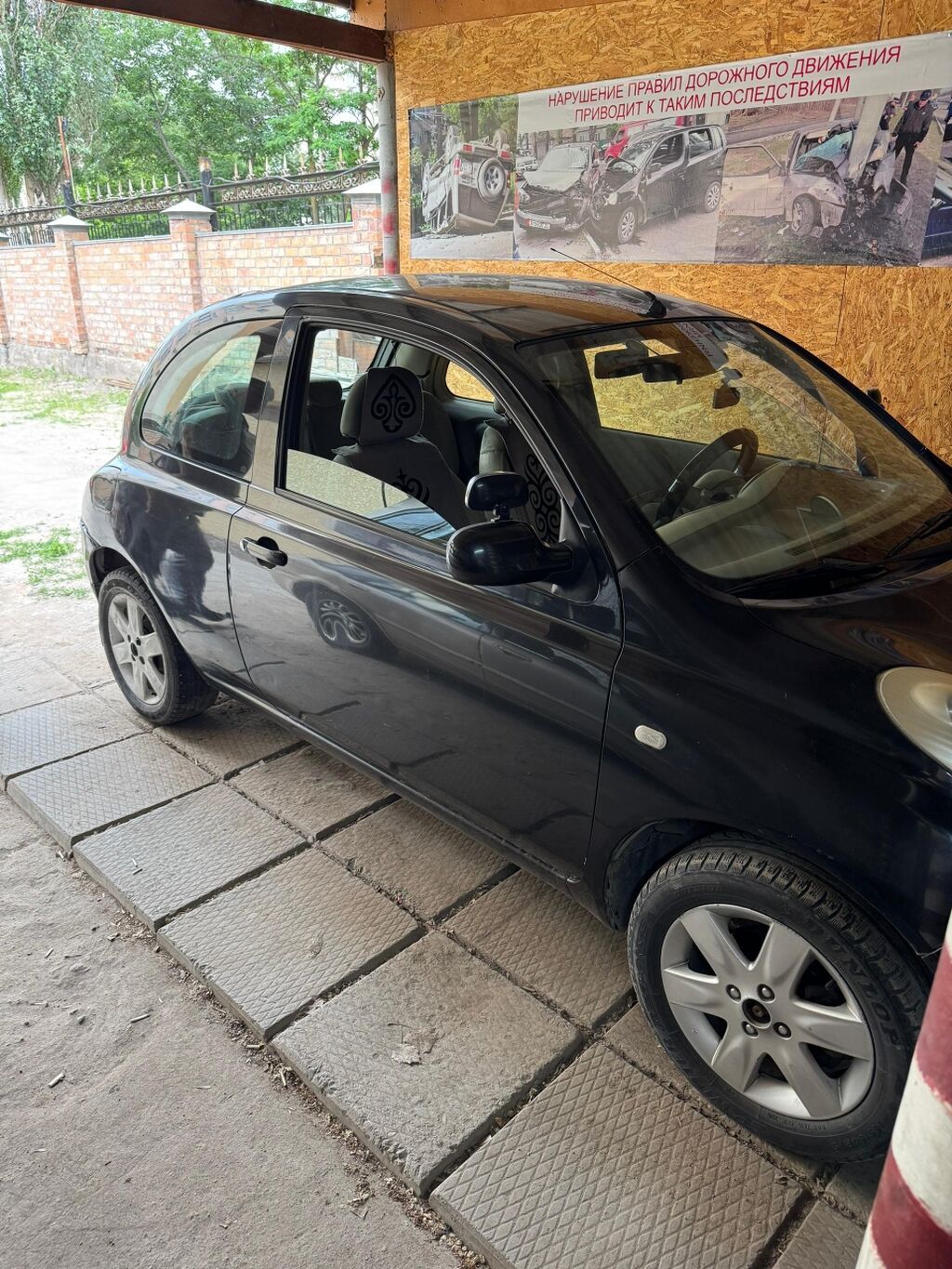 Nissan Micra: 2002 г., 1.4 л, Автомат, Бензин, Хэтчбэк: фото 3