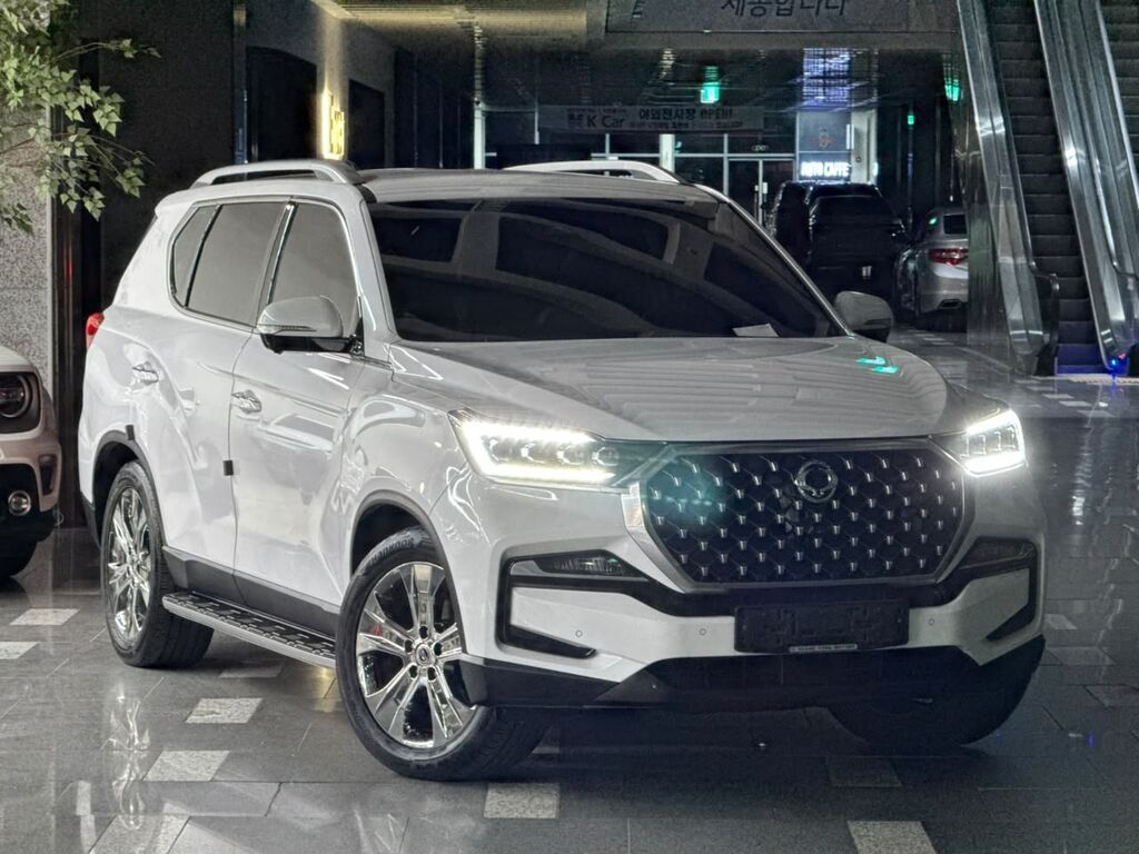 Ssangyong Rexton: 2020 г., 2.2 л, Автомат, Дизель, Внедорожник: фото 2