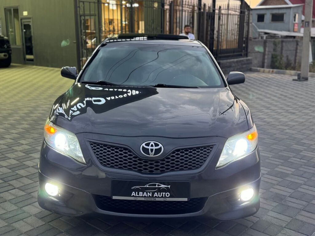 Toyota Camry: 2009 г., Автомат, Бензин: фото 2