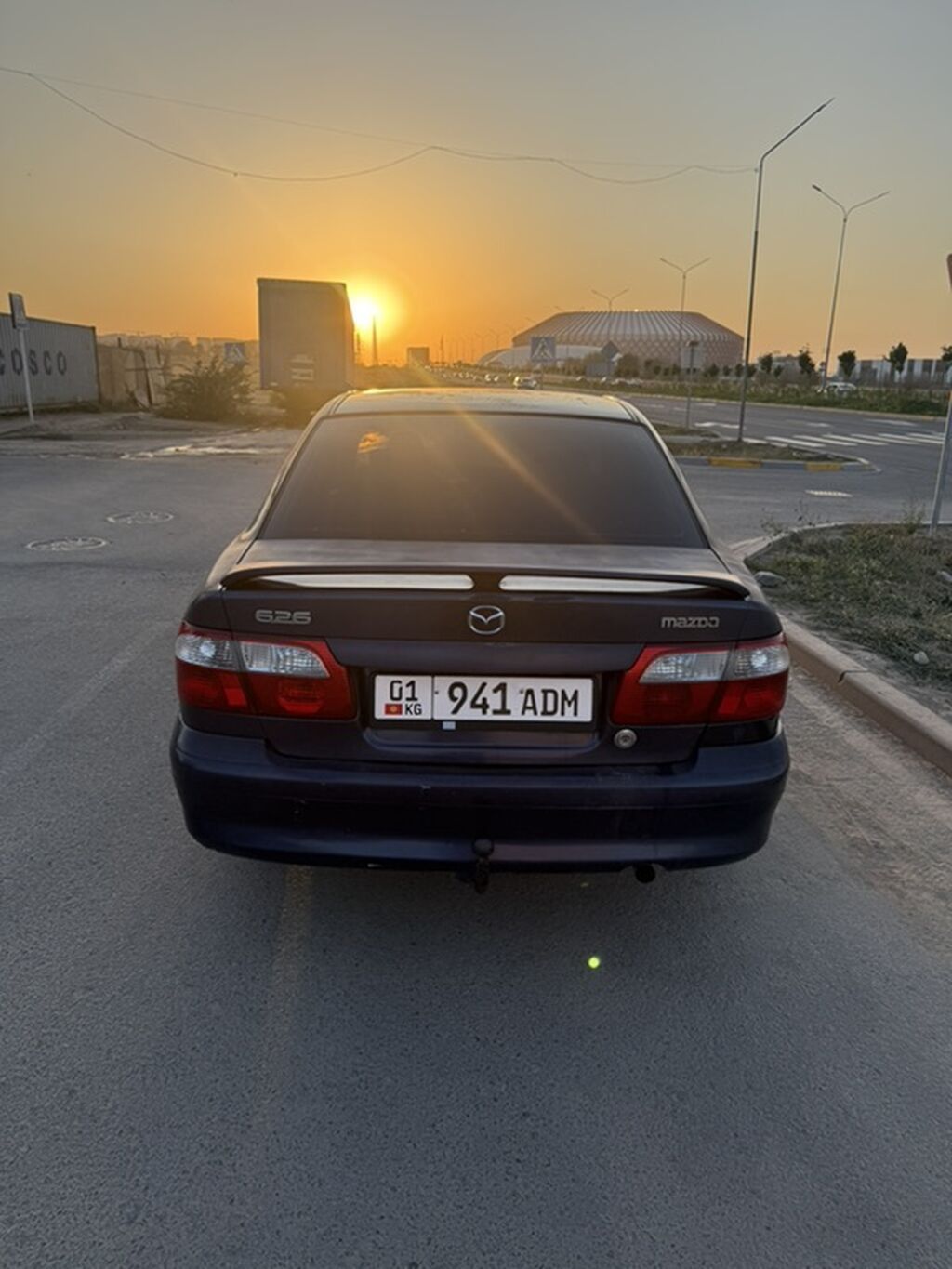 Mazda 626: 2001 г., 1.8 л, Механика, Бензин, Седан: фото 3
