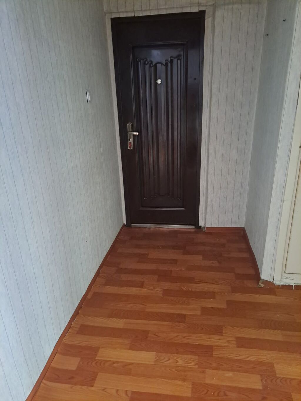 1 комната, 35 м², Аламедин-1 мкр 105 серия, 1 этаж, Старый ремонт: фото 4
