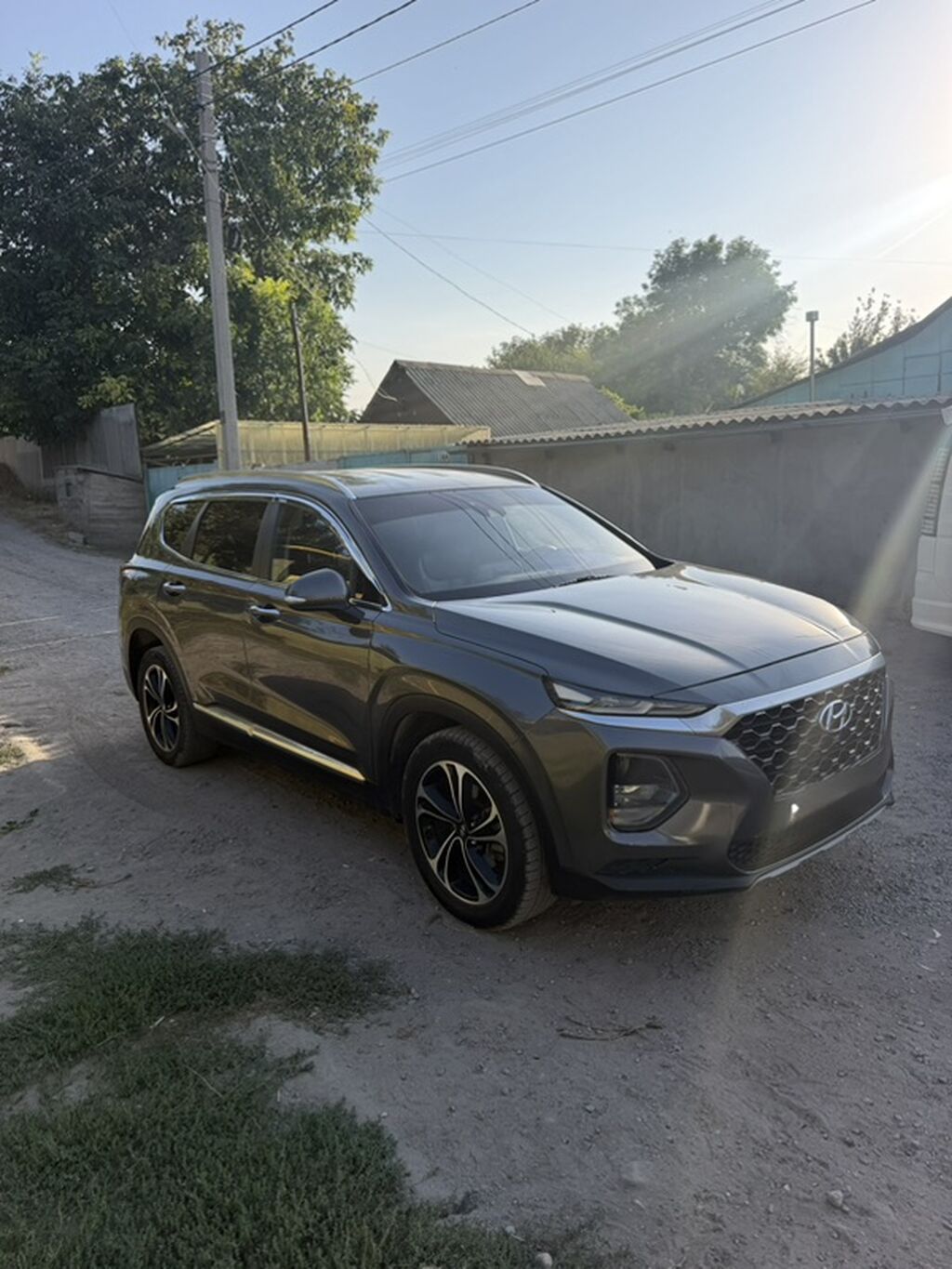 Hyundai Santa Fe: 2019 г., 2 л, Автомат, Дизель, Кроссовер: фото 3