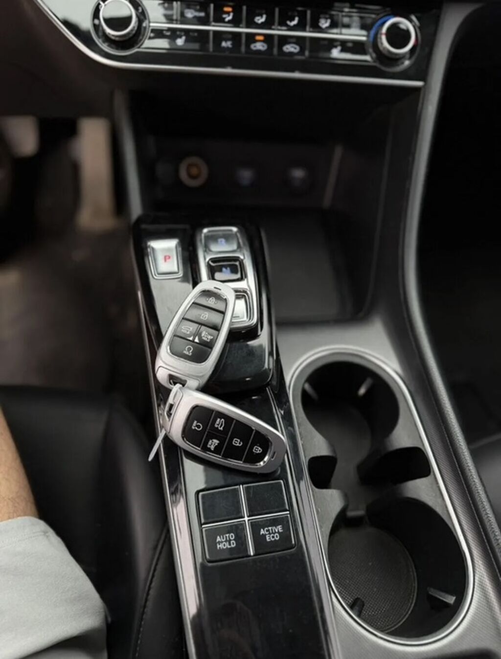 Hyundai Sonata: 2022 г., 2 л, Автомат, Газ, Седан: фото 3