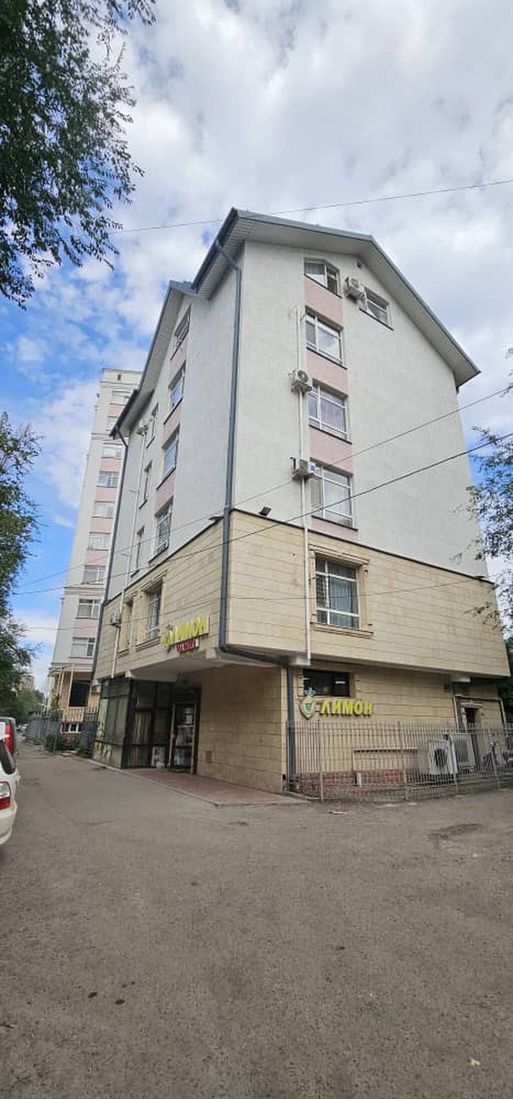 2 комнаты, 45 м², Элитка, 3 этаж, Евроремонт: фото 1