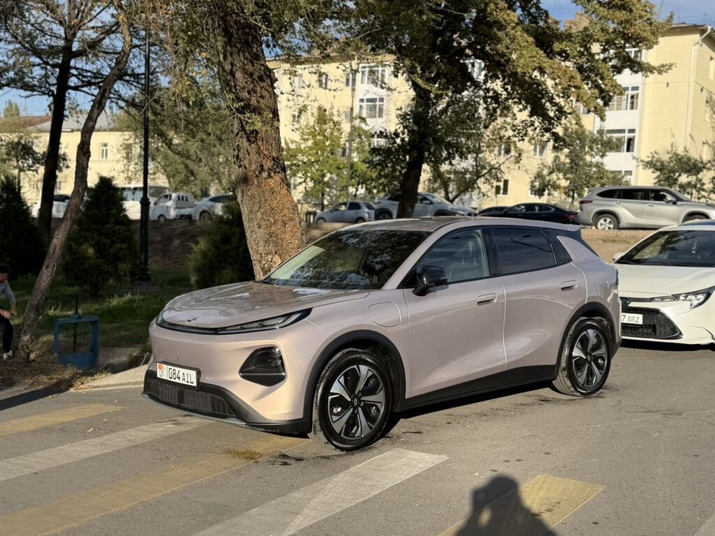 Продаю Чанган Q 05 max 506 км запас Год 2026 Пробег 34000км Езжу с: фото 2