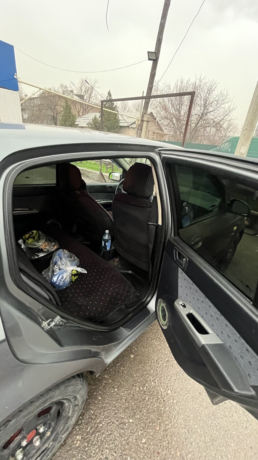 Hyundai Getz: 2004 г., 1.3 л, Механика, Бензин, Седан: фото 1