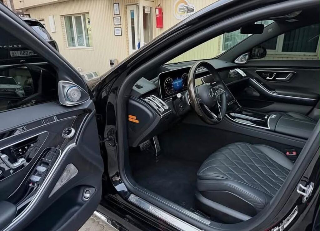Mercedes-Benz S-Class: 2022 г., 4 л, Седан: фото 6
