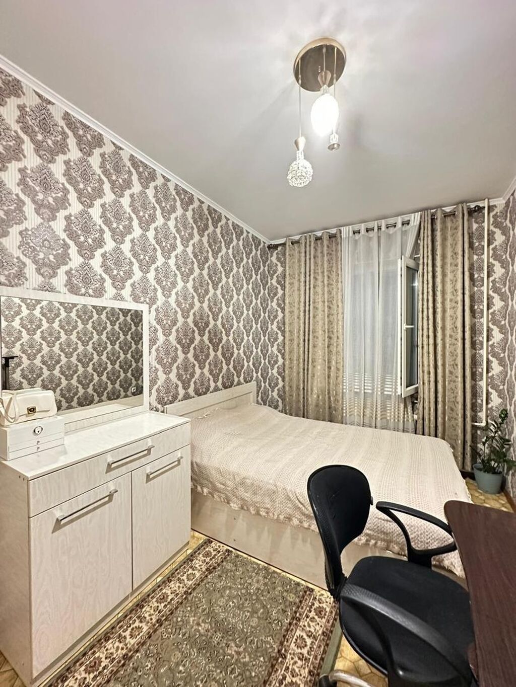 4 комнаты, 80 м², 106 серия, 4 этаж, Старый ремонт: фото 3