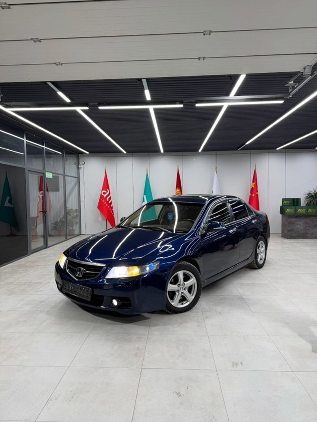 Honda Accord: 2003 г., 2.4 л, Автомат, Бензин, Седан: фото 1