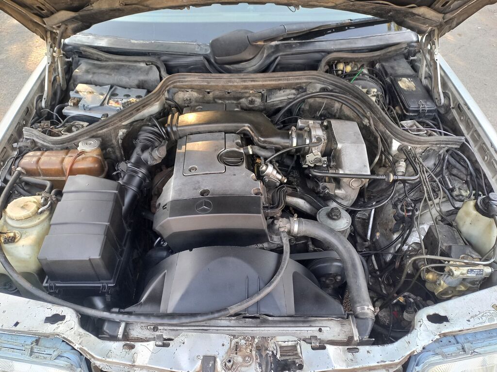 Mercedes-Benz E-Class: 1994 г., 2.2 л, Автомат, Бензин, Седан: фото 7
