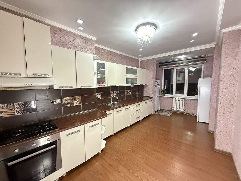 3 комнаты, 97 м², КНУ Элитка, 7 этаж, Евроремонт: фото 3