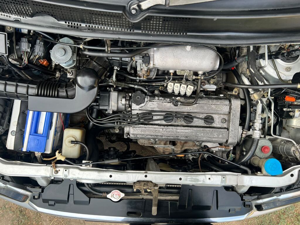 Honda Stepwgn: 2000 г., 2 л, Автомат, Бензин, Минивэн: фото 8