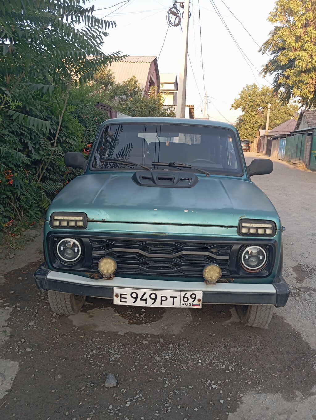 ВАЗ (ЛАДА) 4x4 Нива: 2001 г., 1.6 л, Механика, Бензин, Внедорожник: фото 1