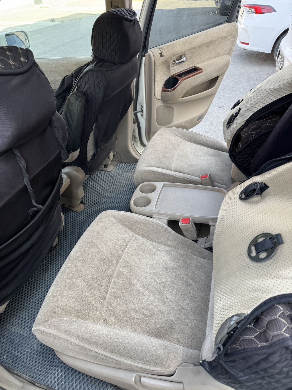 Honda Odyssey: 2000 г., 2.3 л, Автомат, Газ, Минивэн: фото 8