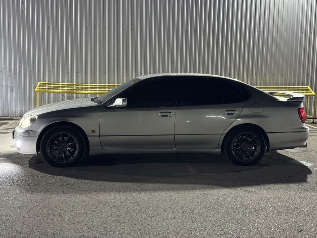 Toyota Aristo: 2002 г., 3 л, Автомат, Бензин, Седан: фото 2