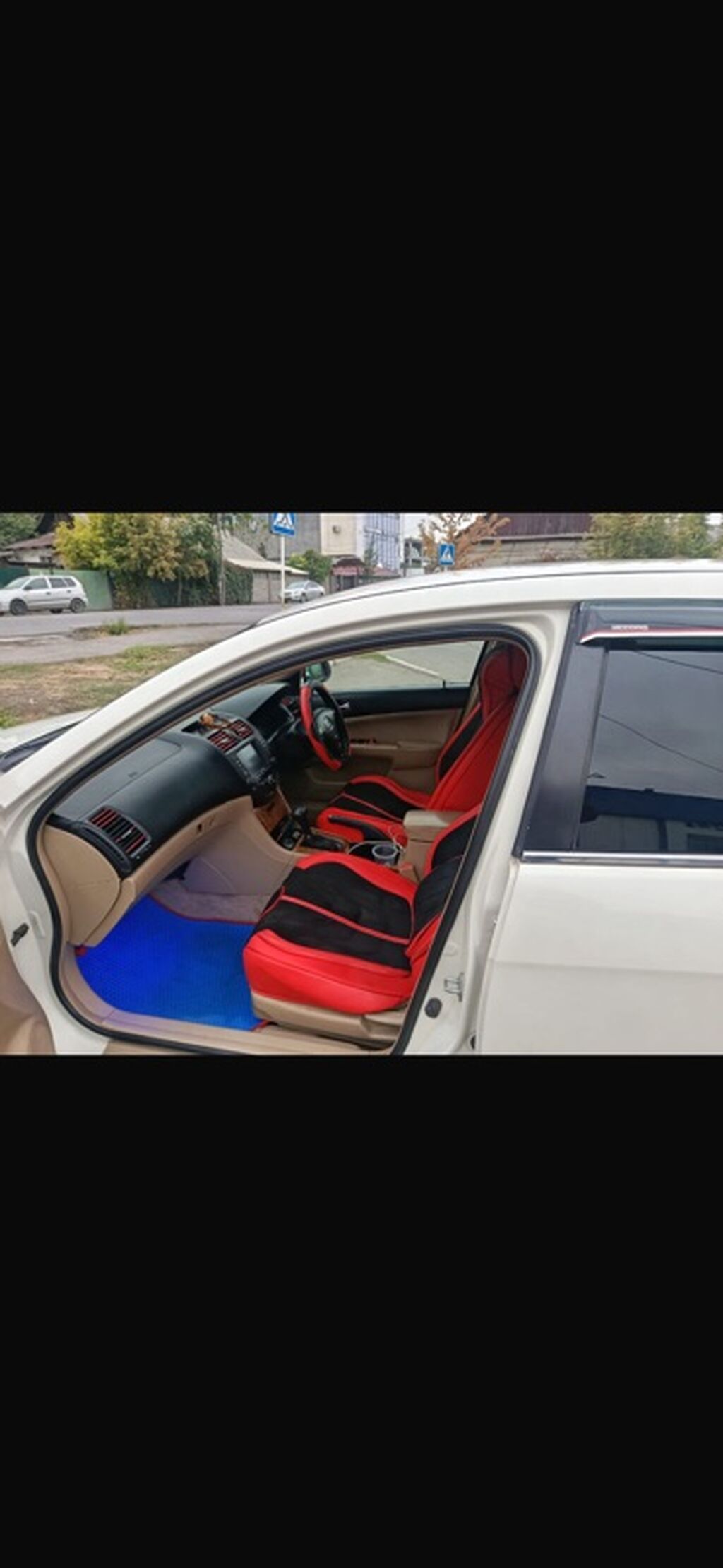Honda Accord: 2003 г., 2.4 л, Автомат, Седан: фото 4