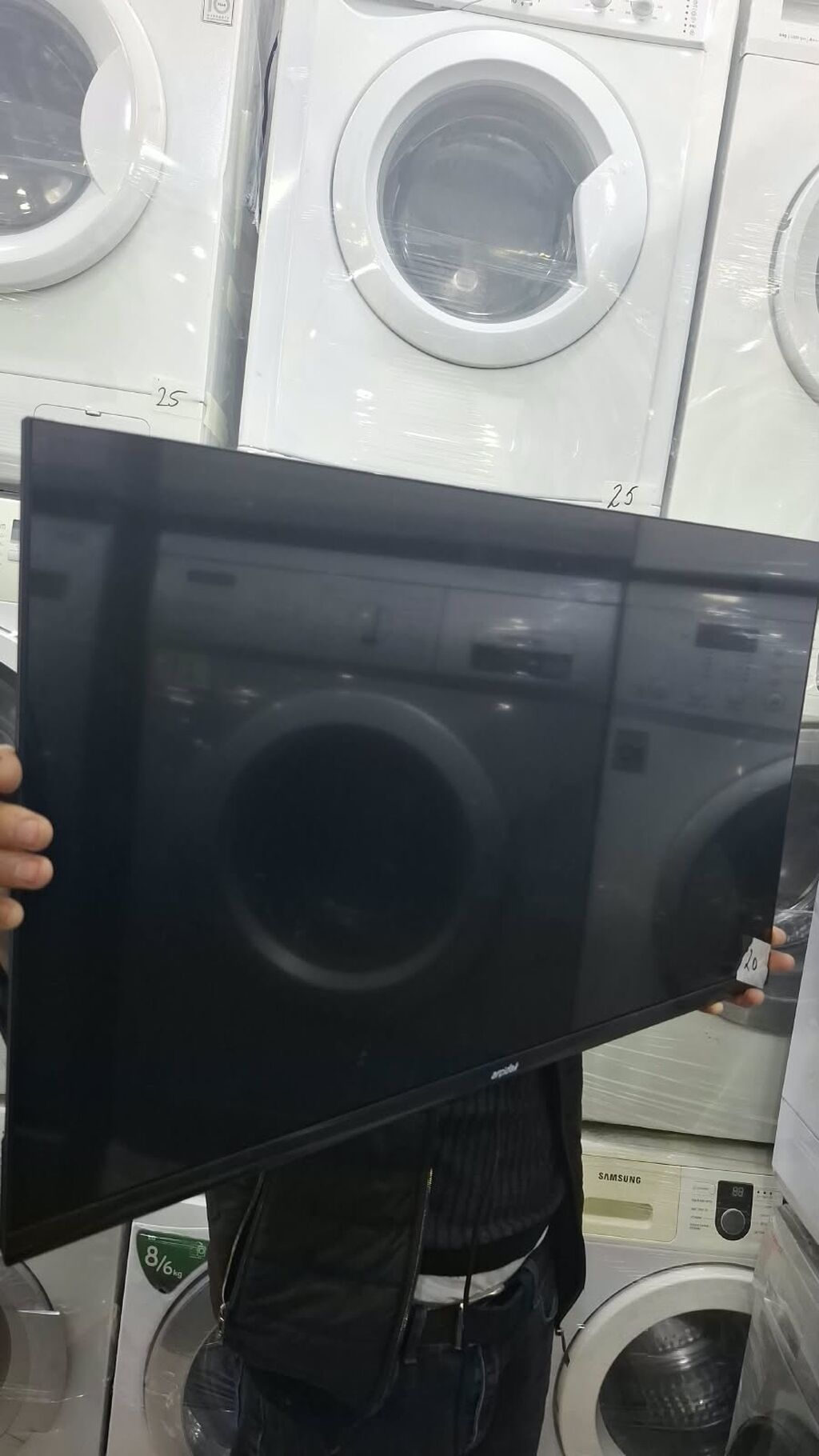 82 ekran Arçelik LED TV. Sadə ekran. Ünvan Neftçilər Vasmoy