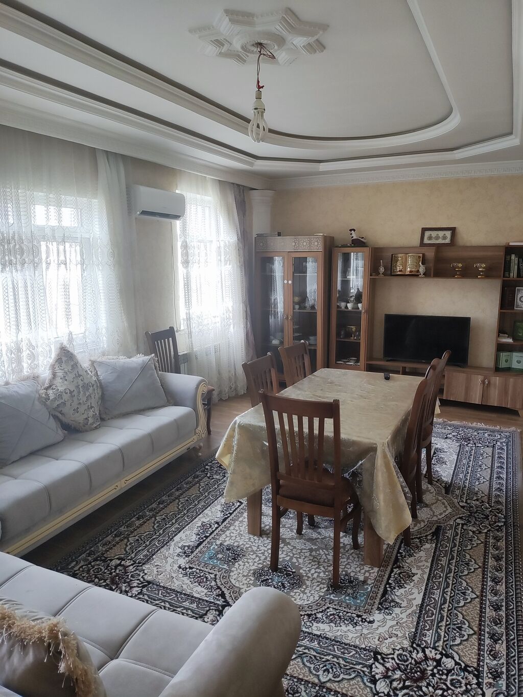 Mehdiabad 7 otaqlı, 204 kv. m, Orta təmir