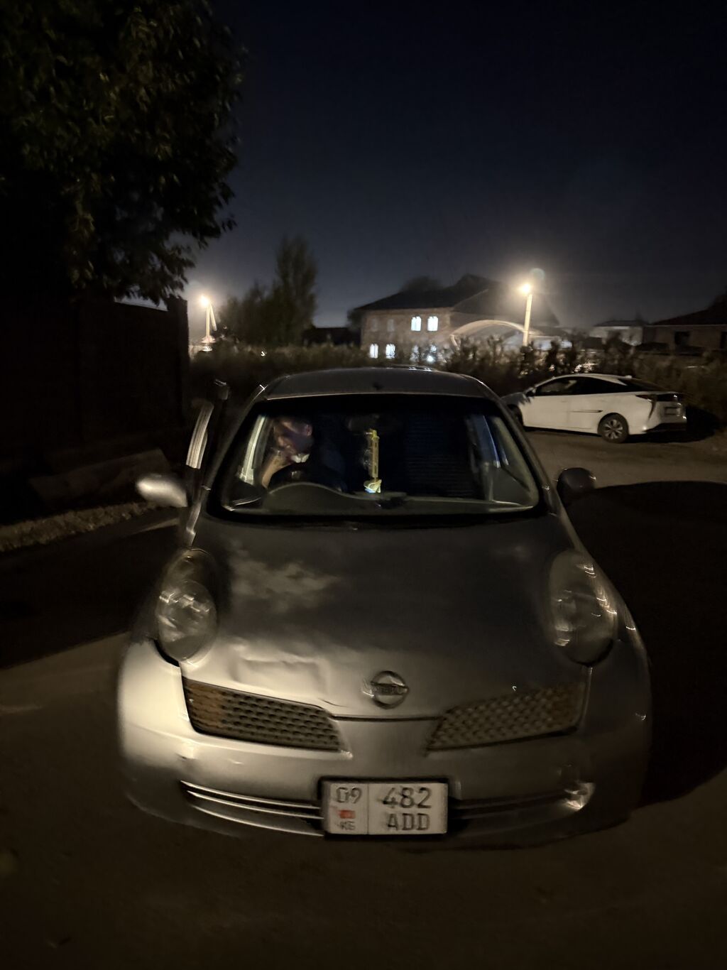 Nissan March: 2000 г., 1.3 л, Автомат, Бензин, Хэтчбэк: фото 2