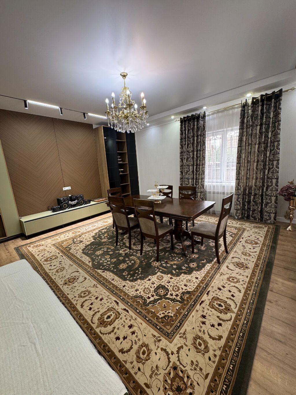 400 м², 6 комнат и более, Азия Молл: фото 5