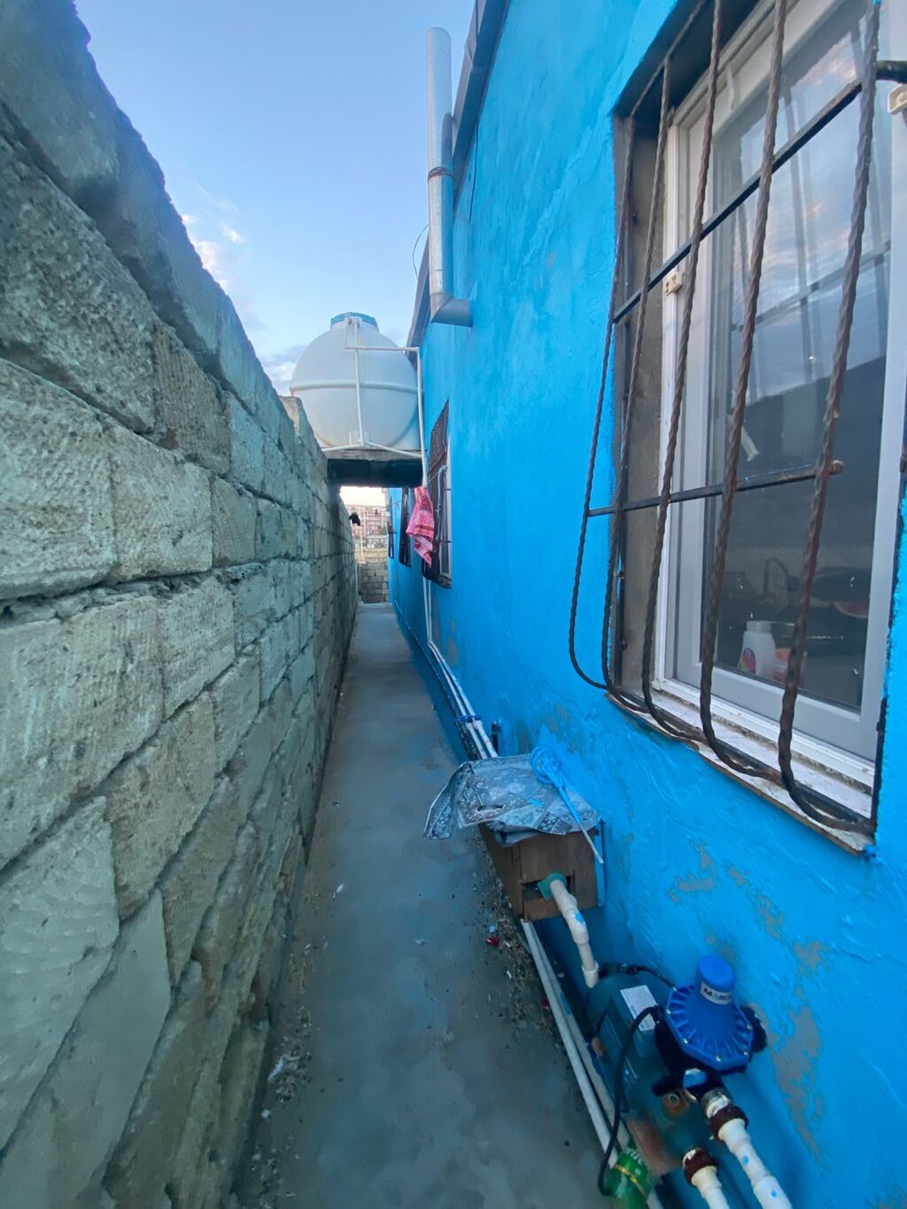 3 otaqlı, 75 kv. m, Yeni təmirli