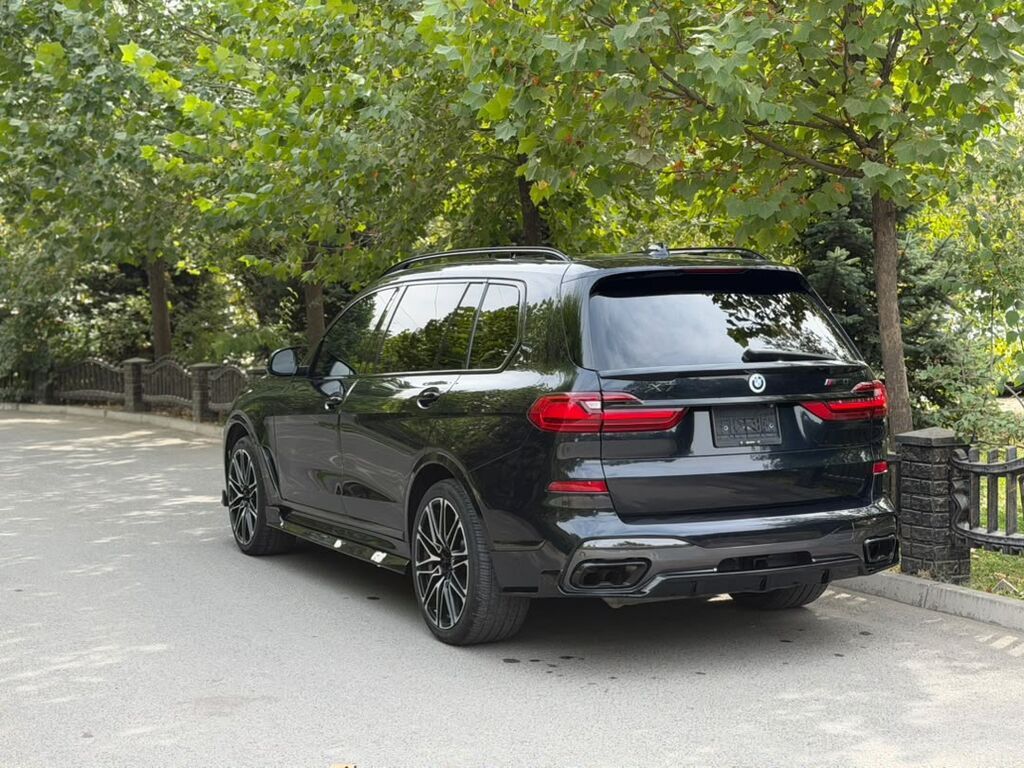 BMW X7: 2019 г., Внедорожник: фото 3