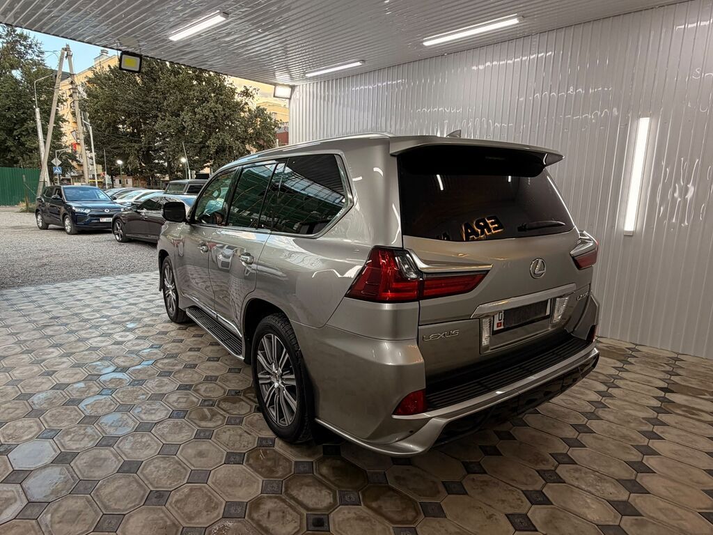 Lexus LX: 2016 г., 5.7 л, Автомат, Бензин, Внедорожник: фото 4
