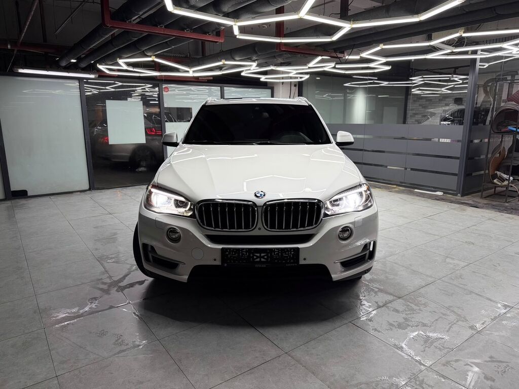 BMW X5: 2022 г., 2 л, Автомат, Электромобиль, Кроссовер: фото 6
