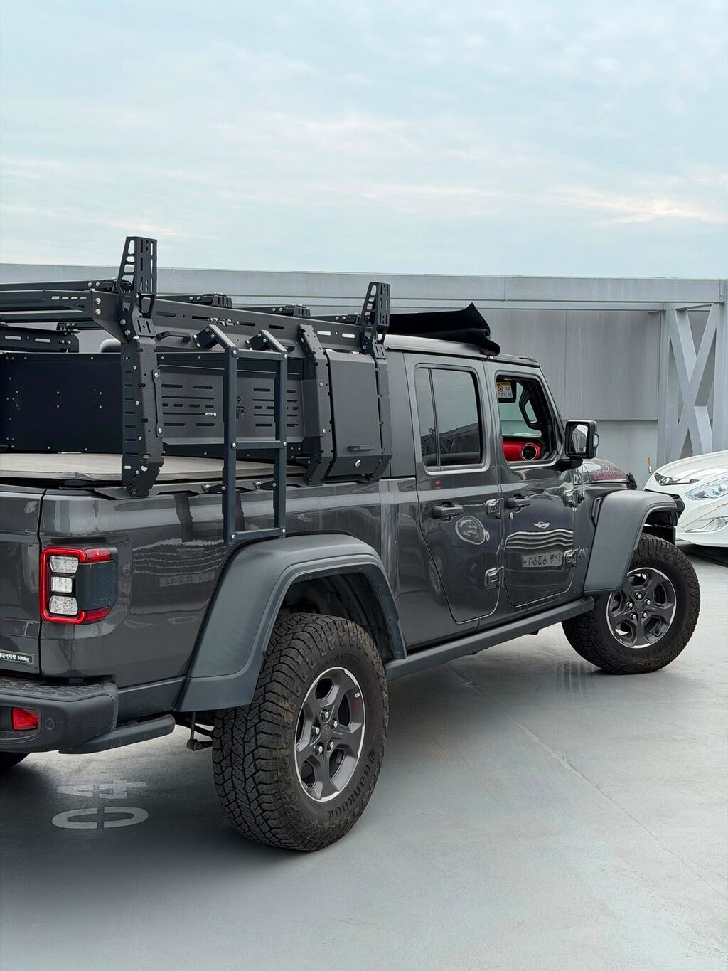 Jeep Gladiator: 2020 г., 3.6 л, Автомат, Бензин, Пикап: фото 6