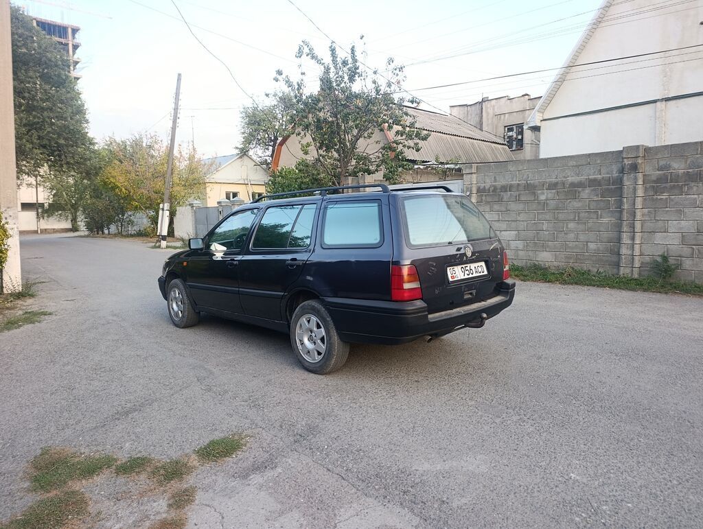 Volkswagen Golf Variant: 1994 г., 1.8 л, Механика, Бензин, Универсал: фото 3