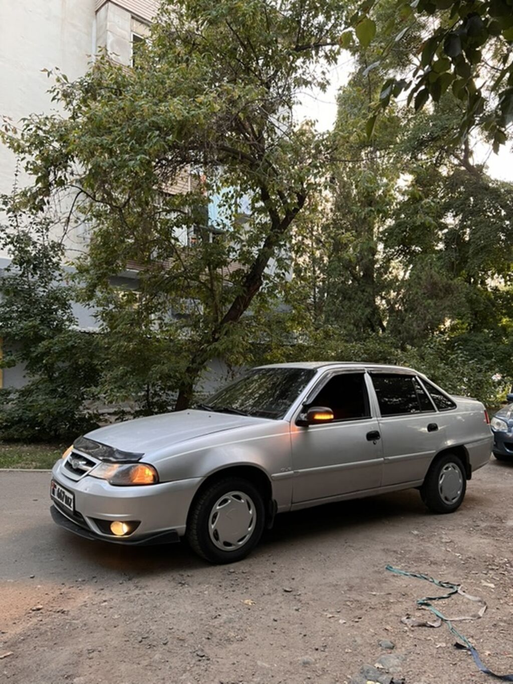 Daewoo Nexia: 2012 г., 1.5 л, Механика, Бензин, Седан: фото 2