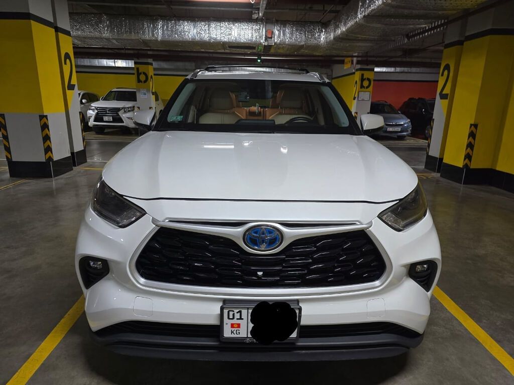 Toyota Highlander: 2022 г., 2.5 л, Автомат, Гибрид, Кроссовер: фото 1