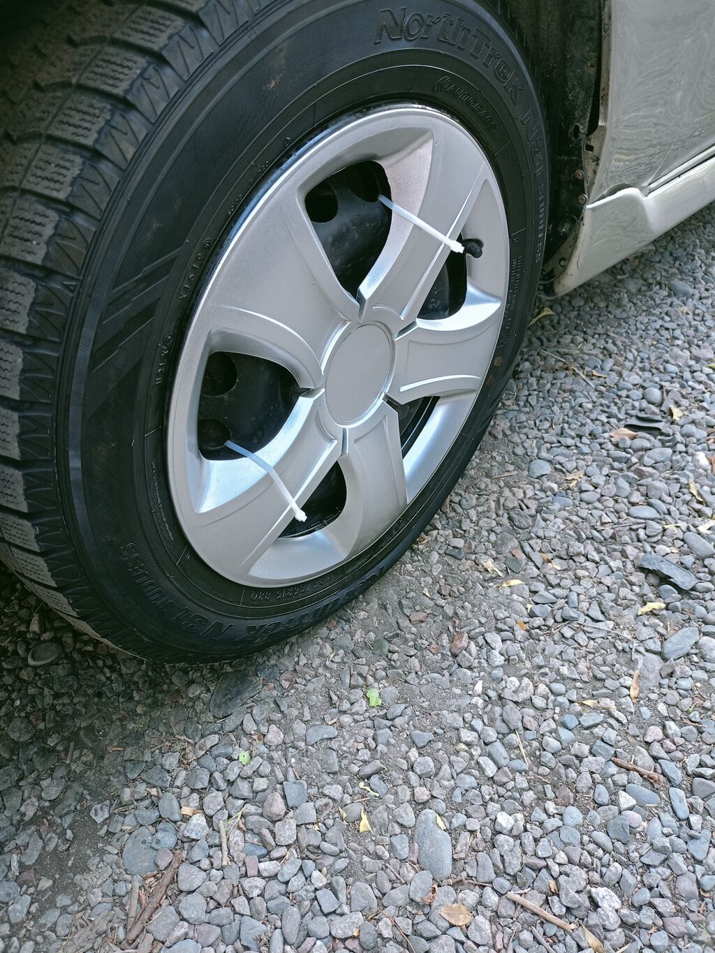Mazda 323: 2002 г., 1.6 л, Механика, Бензин, Седан: фото 6