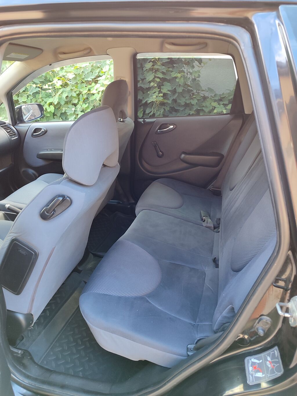 Honda Fit: 2008 г., 1.3 л, Автомат, Бензин, Хэтчбэк: фото 7