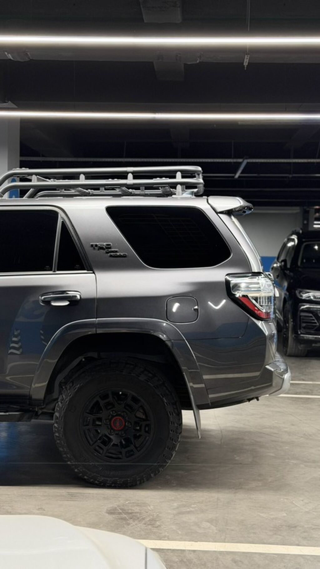 Toyota 4Runner: 2021 г., 4 л, Бензин, Внедорожник: фото 5