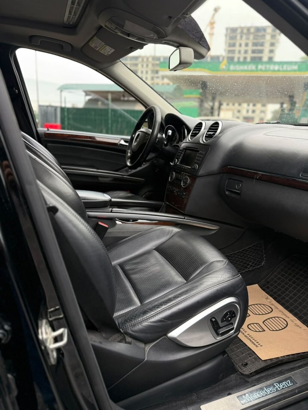 Mercedes-Benz ML-Class AMG: 2008 г., 6.3 л, Автомат, Бензин, Кроссовер: фото 5