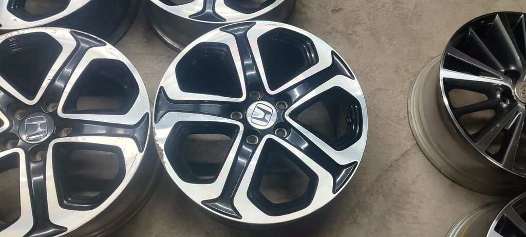Литые Диски R 17 Honda, Комплект, отверстий - 5, Б/у: фото 5