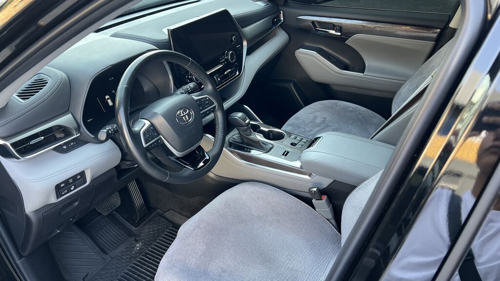 Toyota Highlander: 2023 г., 2.5 л, Автомат, Гибрид, Кроссовер: фото 5
