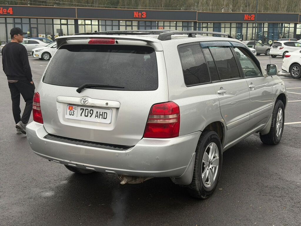 Toyota Highlander: 2001 г., 3 л, Автомат, Газ, Кроссовер: фото 6