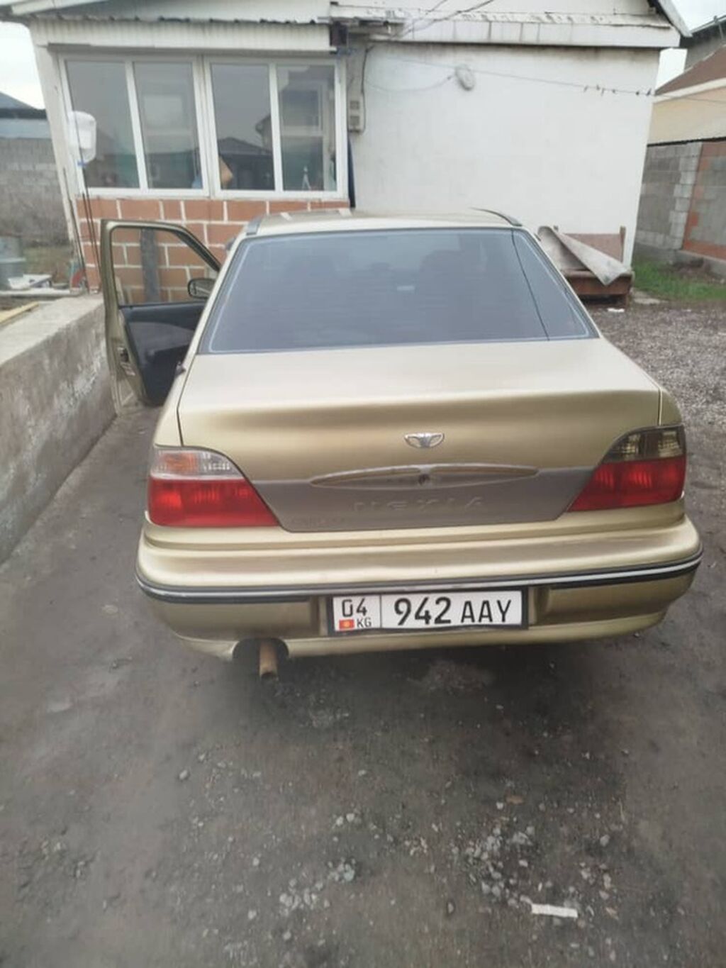 Daewoo Nexia: 2005 г., 1.5 л, Механика, Бензин, Седан: фото 4