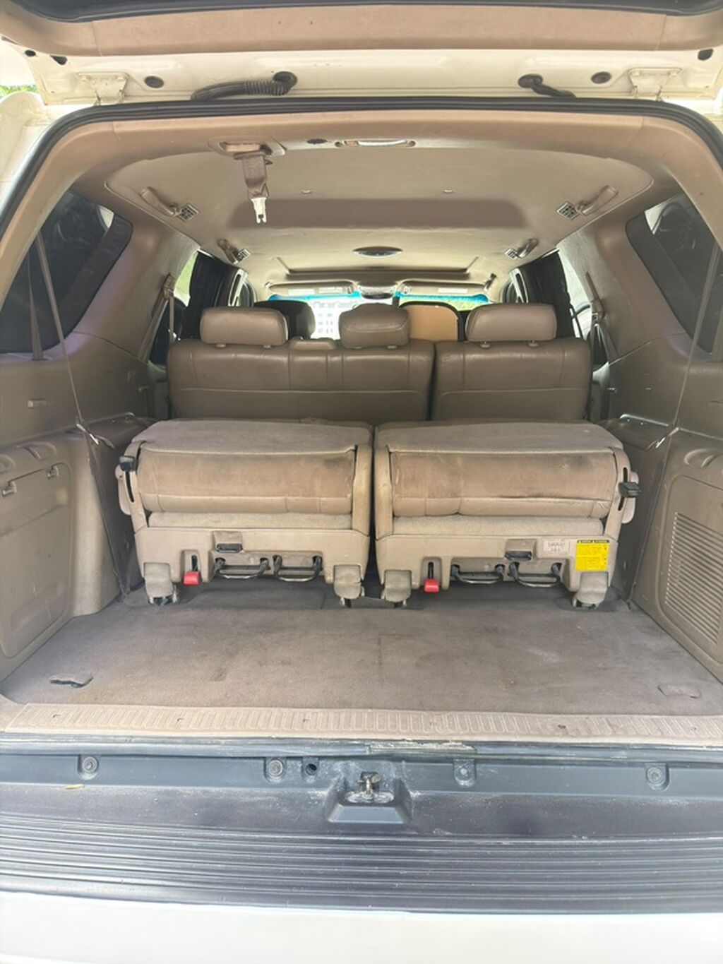 Toyota Sequoia: 2004 г., Автомат, Бензин, Внедорожник: фото 8