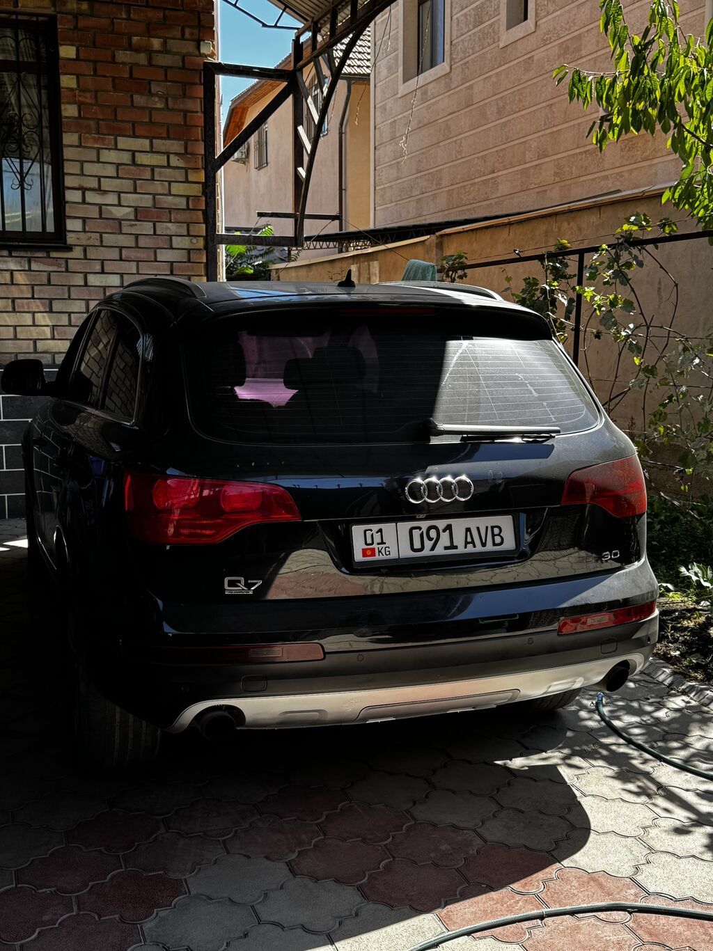 Audi Q7: 2006 г., 3 л, Типтроник, Дизель, Кроссовер: фото 2