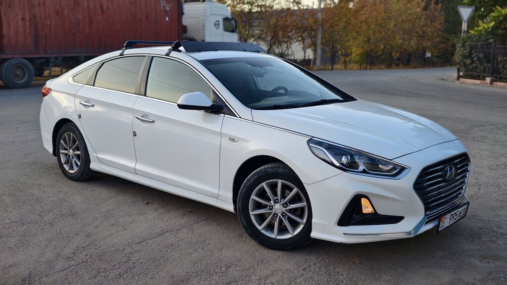 Hyundai Sonata: 2017 г., 2 л, Автомат, Газ, Седан: фото 2