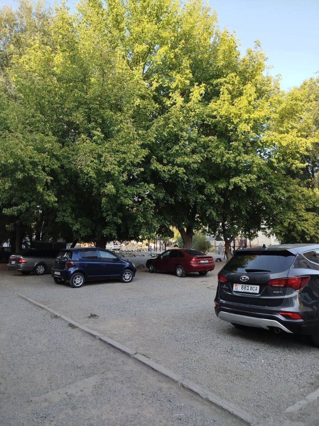 Продается 3-комнатная квартира, Кудайберген авторынок: фото 2