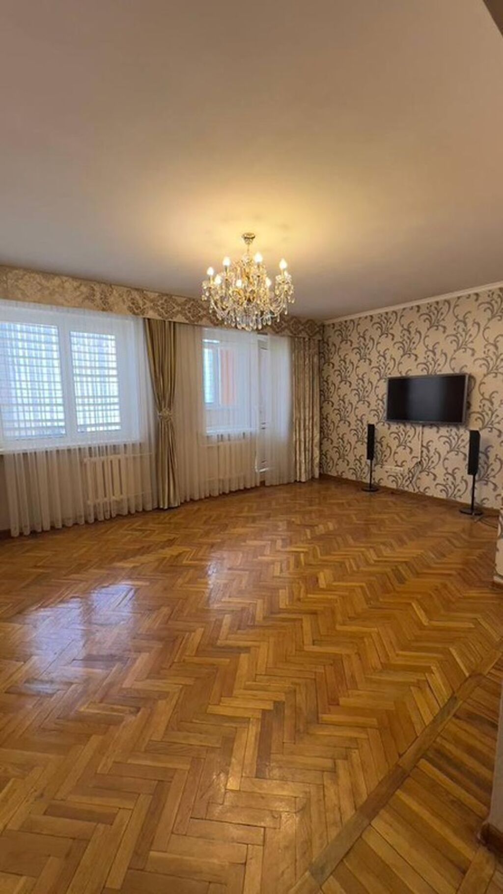 3 комнаты, 93 м², Бишкек Парк ТРЦ Индивидуалка, 4 этаж, Косметический ремонт: фото 3